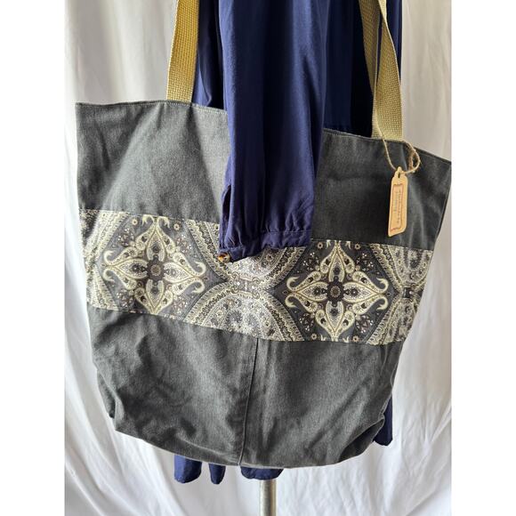 Handmade Gray Paisley Tote Bag - Picture 2 of 9